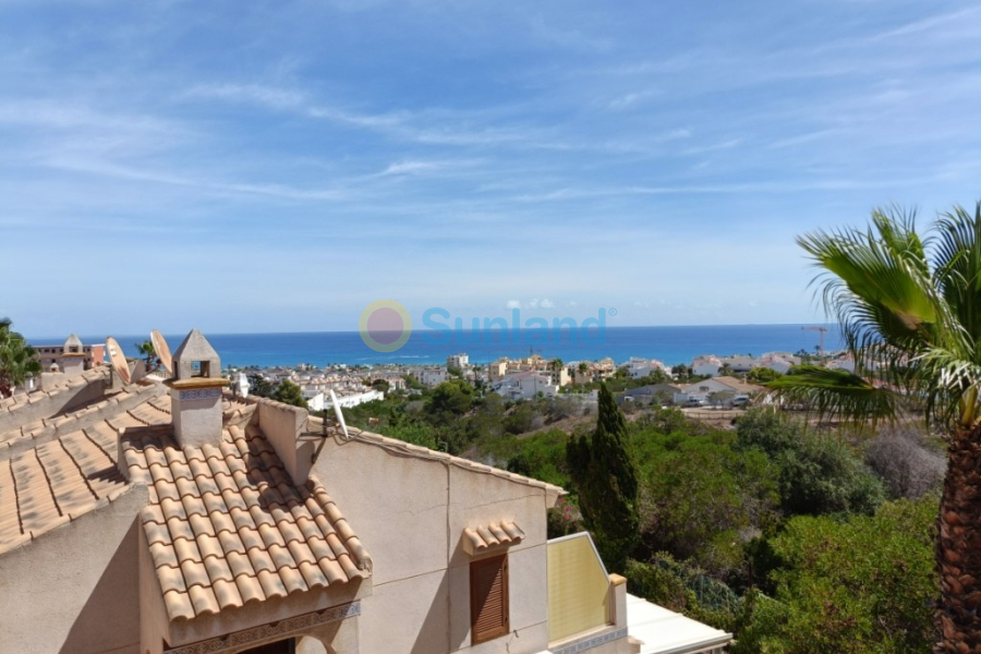 Resale - Apartment - Torrevieja