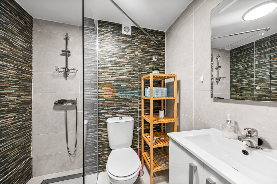 Resale - Apartamento - Torrevieja - Cabo Cervera