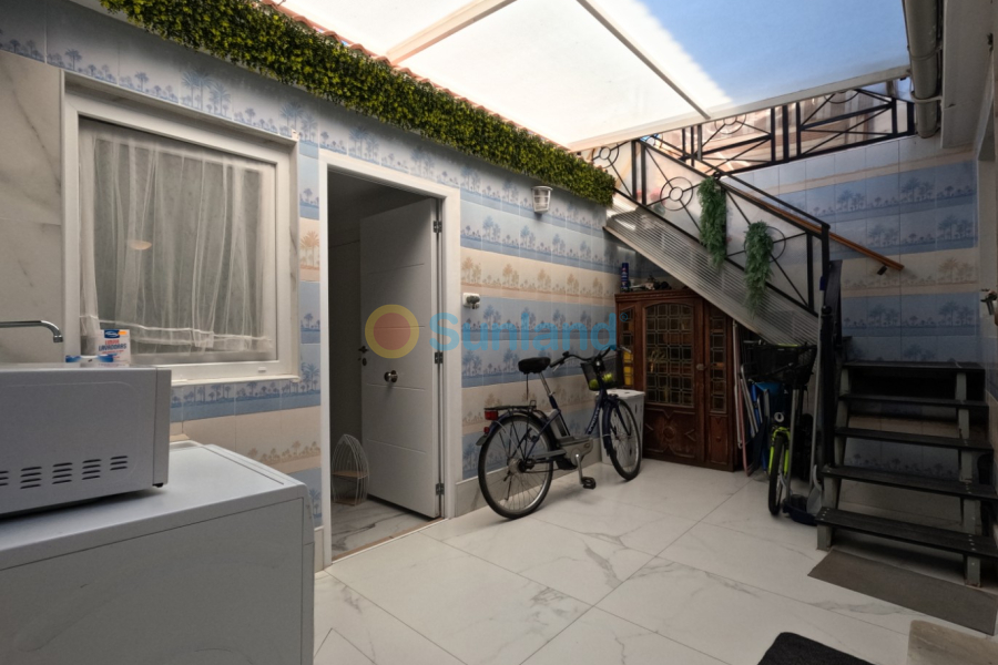 Resale - Townhouse - Torrevieja - El Acequión - Los Náufragos