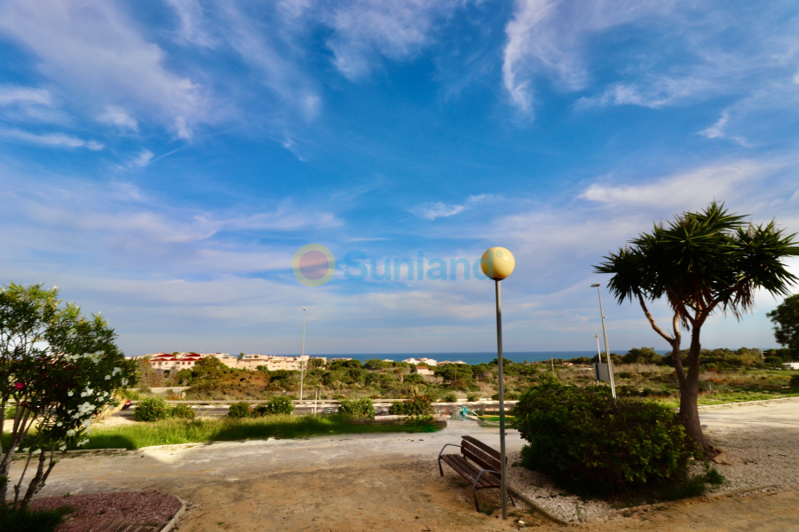 Resale - Apartment - Guardamar del Segura - 