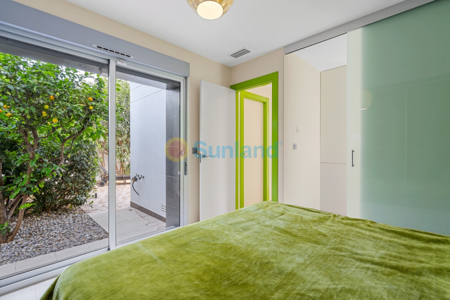 Segunda mano - Chalet - Ciudad Quesada