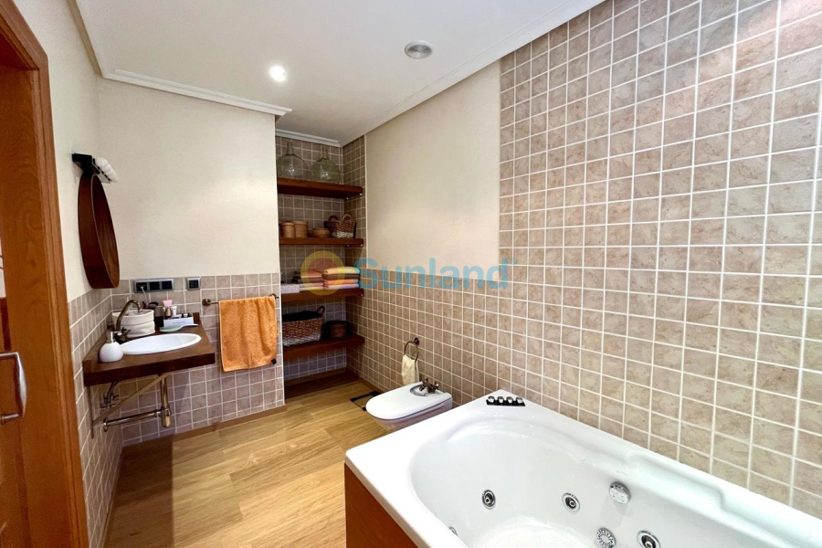 Segunda mano - C - El Esparragal