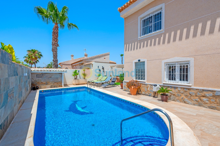 Resale - Villa - Ciudad Quesada - Rojales