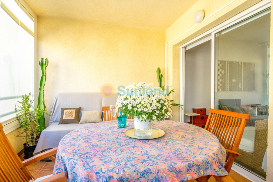 Resale - Apartment - Orihuela Costa - Altos de Campoamor