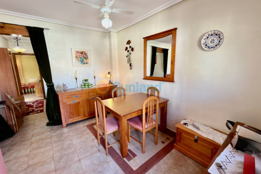 Вторичка - Bилла - Guardamar del Segura - El Raso