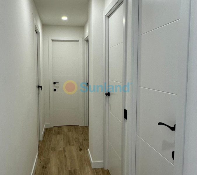 Resale - Apartment - Torrevieja