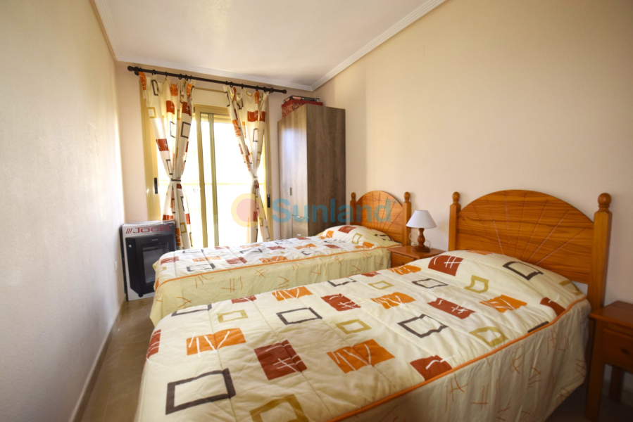 Segunda mano - Apartamento - Guardamar del Segura - Plaza Porticada