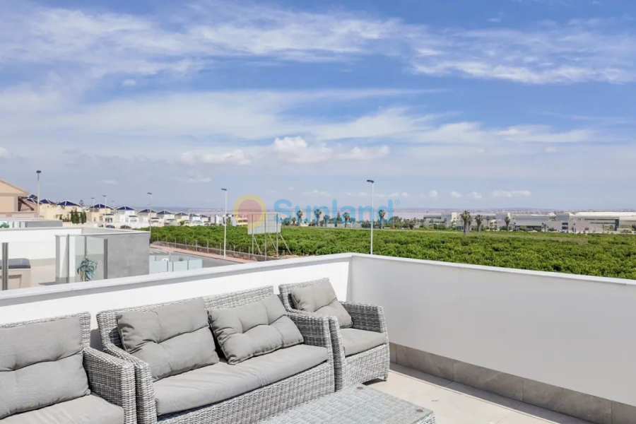 Resale - Villa - Torrevieja - Los Balcones