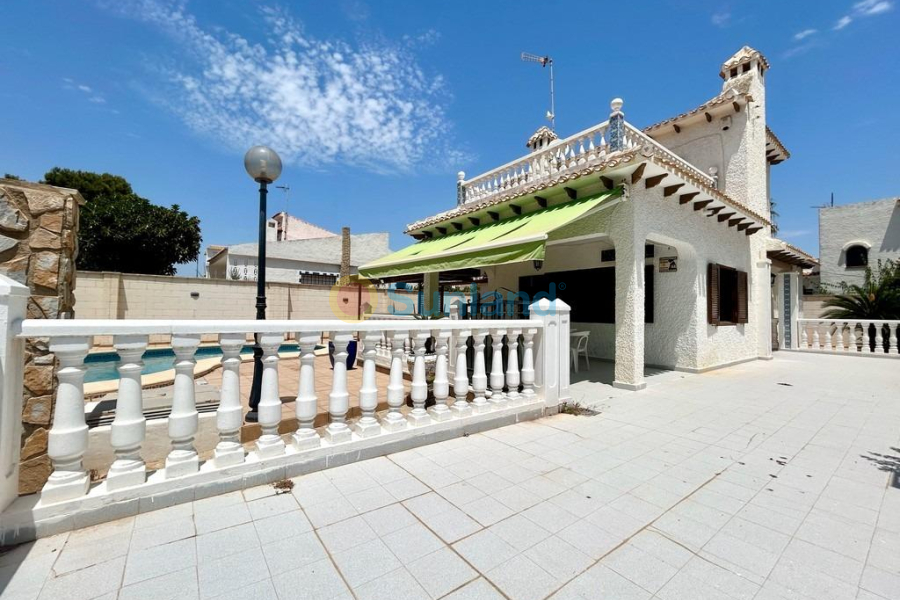 Brukte eiendommer - Villa - Orihuela Costa - La Zenia