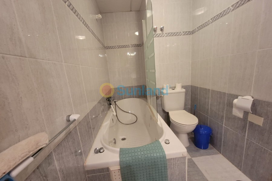 Resale - Townhouse - Orihuela Costa - 