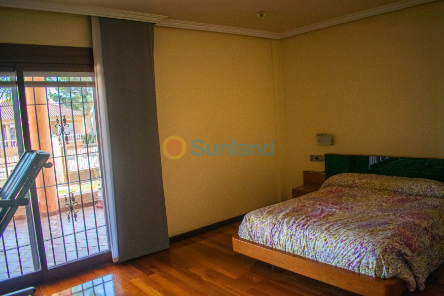 Segunda mano - Chalet - Orihuela - El raal