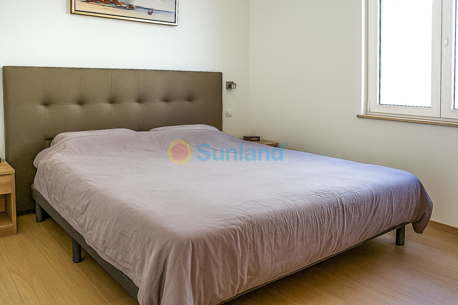 Segunda mano - Chalet - Torrevieja - La Siesta