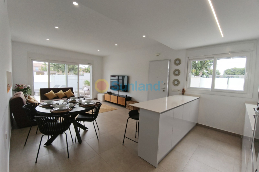 Resale - Villa - San Pedro del Pinatar - 