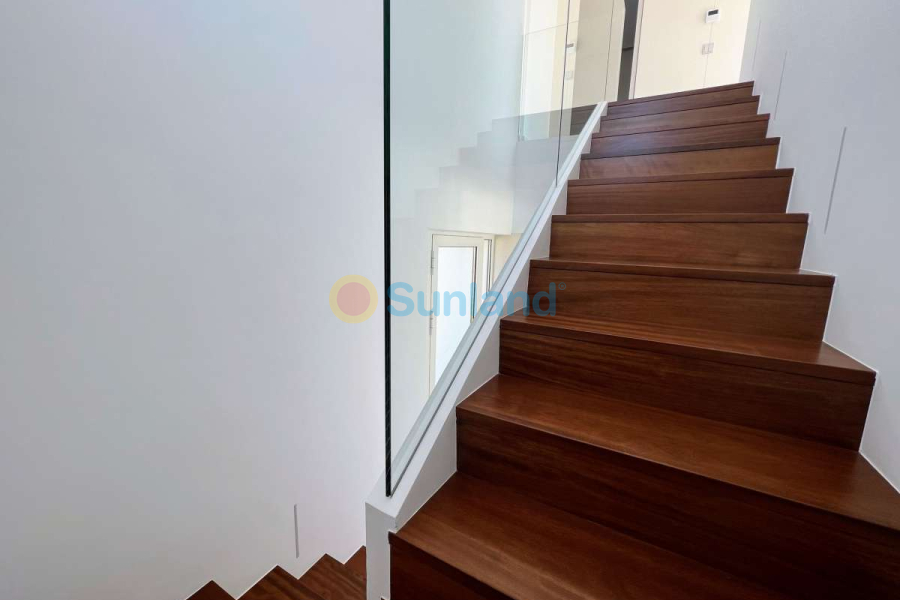 Segunda mano - Chalet - Orihuela - Las Colinas Golf