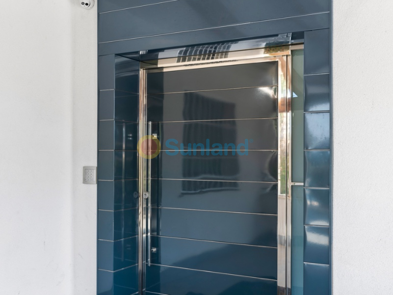 Resale - Villa - San Juan Alicante - Frank Espinós