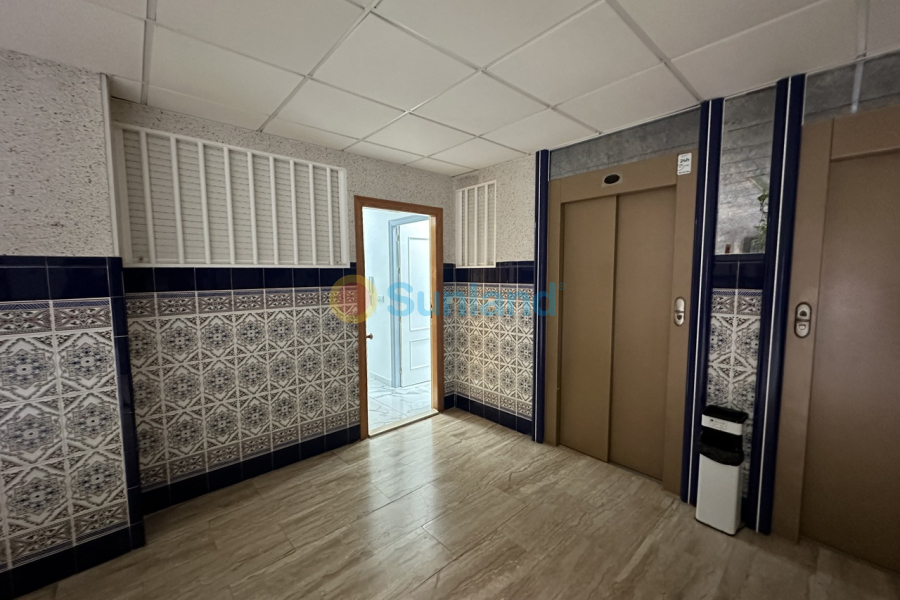 Resale - A - Torrevieja