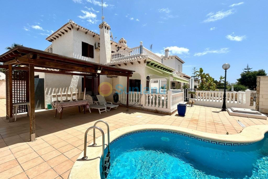Brukte eiendommer - Villa - Orihuela Costa - La Zenia