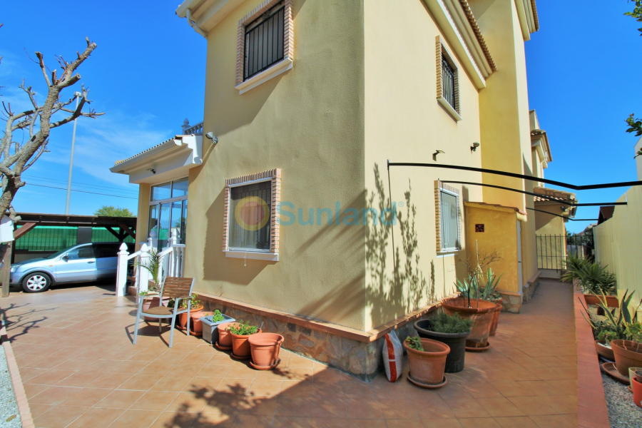 Använda fastigheter - Villa - Cabo Roig