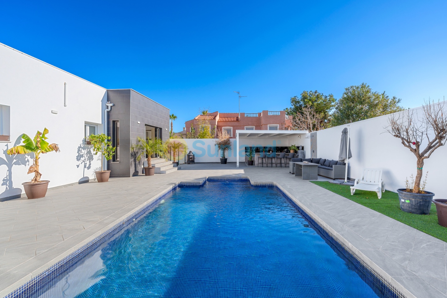 Resale - Villa - Ciudad Quesada - Rojales