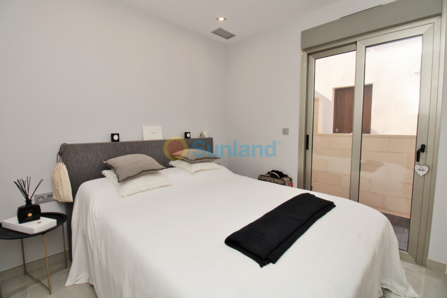 Använda fastigheter - Villa - Villamartin