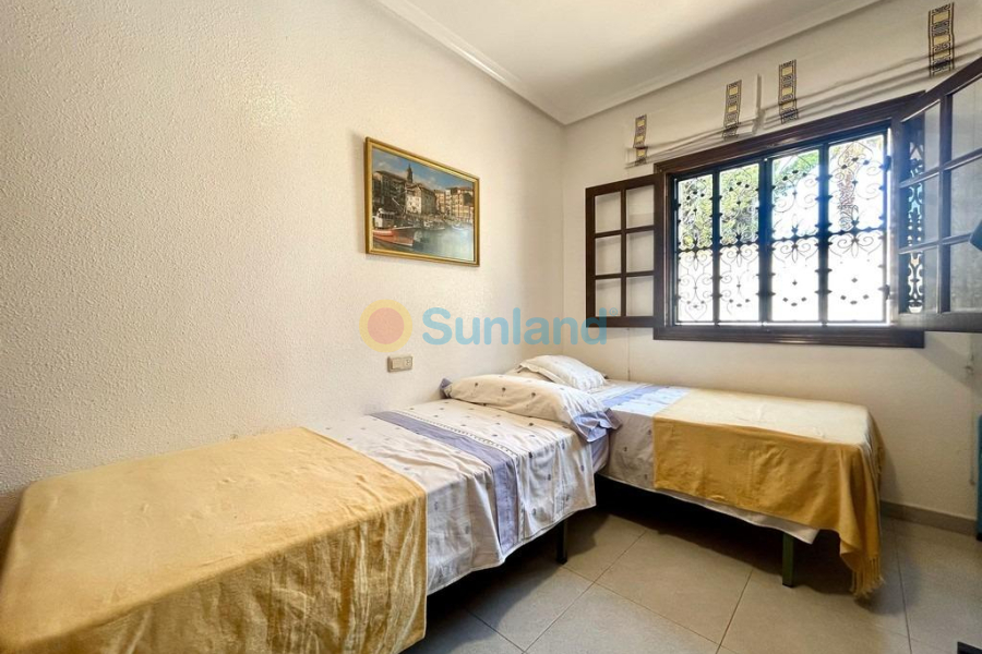 Brukte eiendommer - Villa - Orihuela Costa - La Zenia