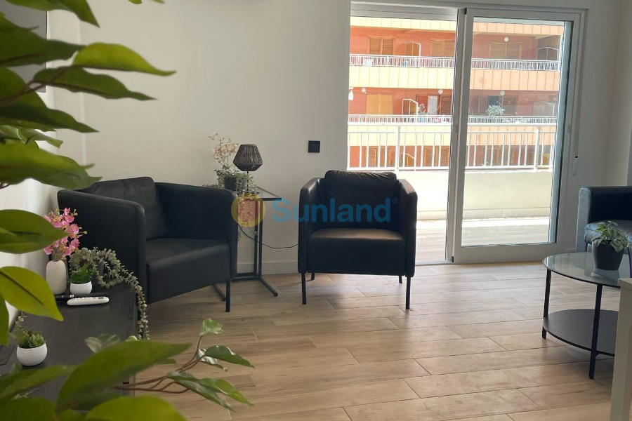 Resale - Apartment - Torrevieja