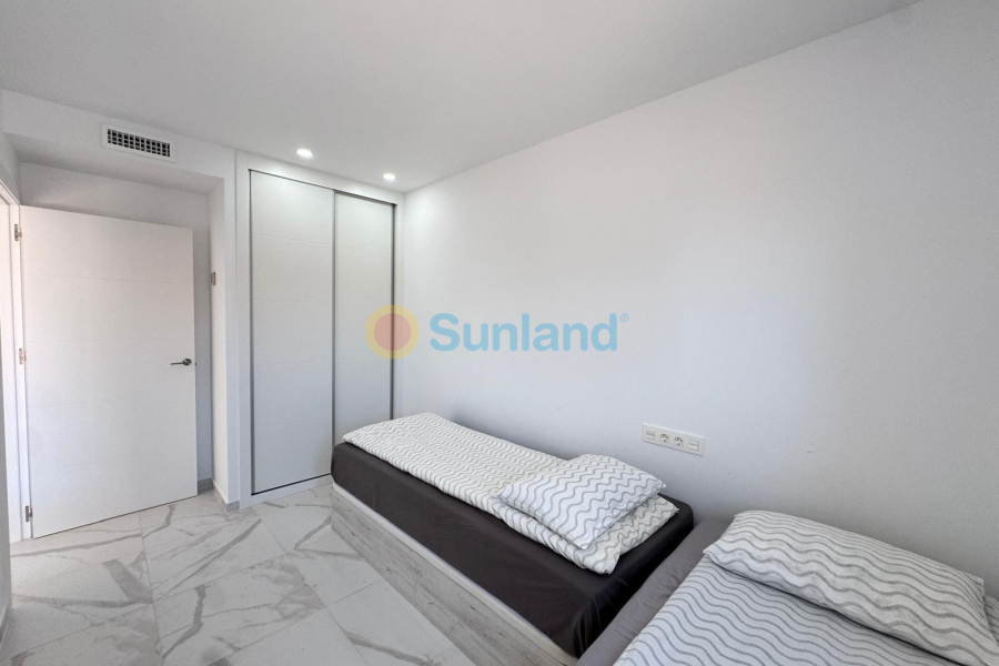 Resale - Apartment - Torrevieja - 