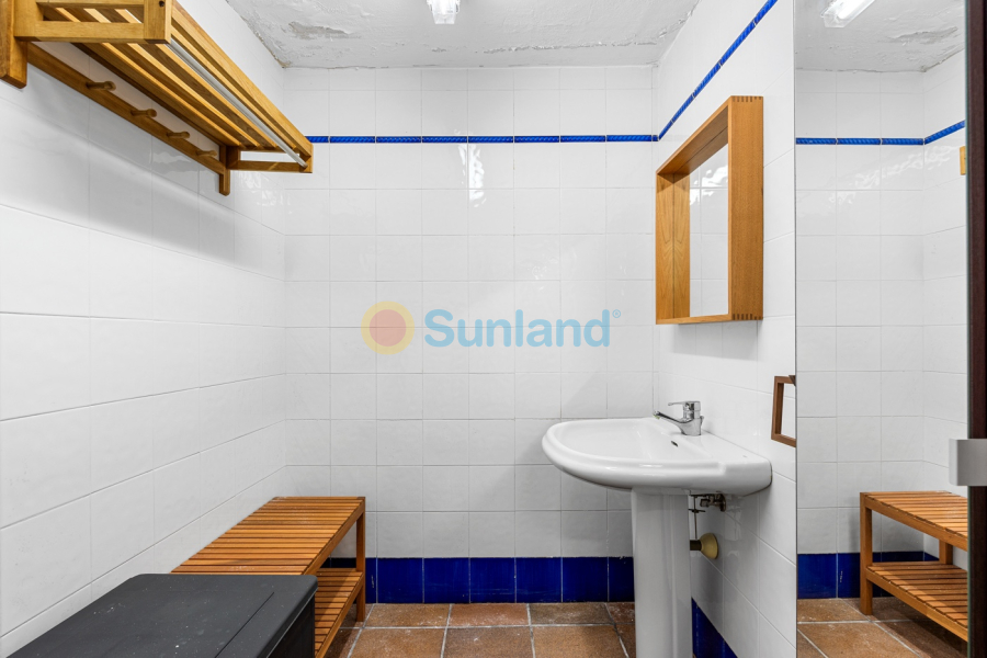 Resale - Villa - Elche - 