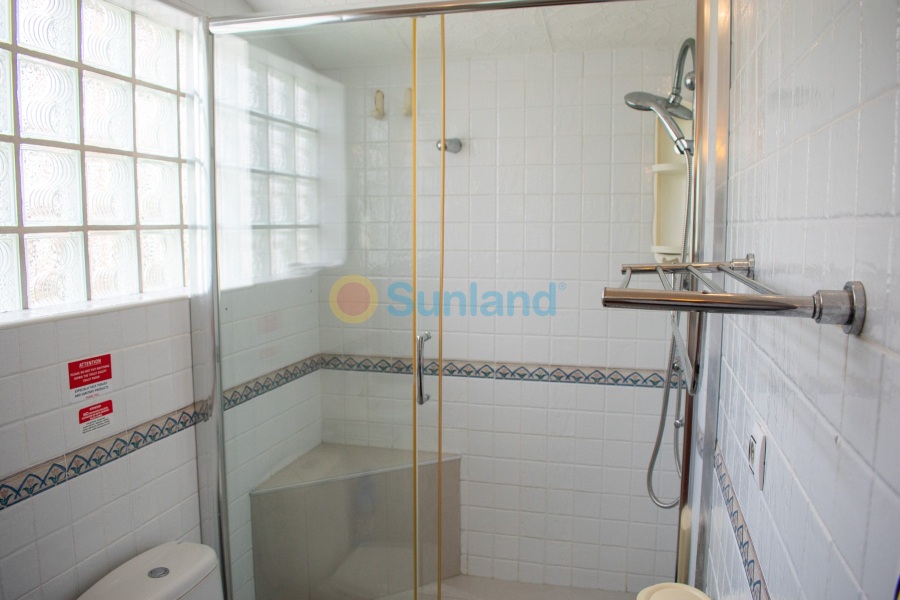 Brukte eiendommer - Villa - Orihuela Costa - MUY CERCA DE LA PLAYA