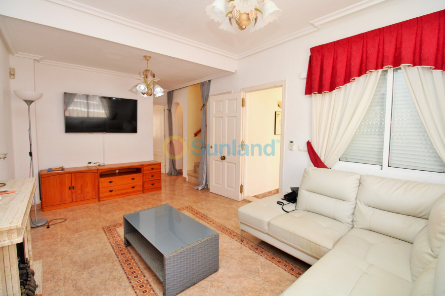 Brukte eiendommer - Villa - Playa Flamenca