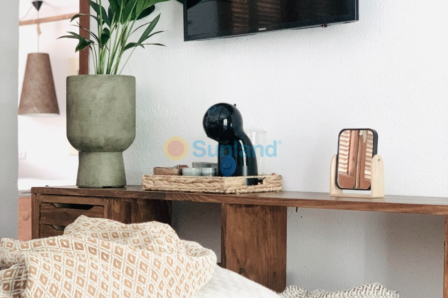 Segunda mano - Chalet - Orihuela Costa - Punta Prima