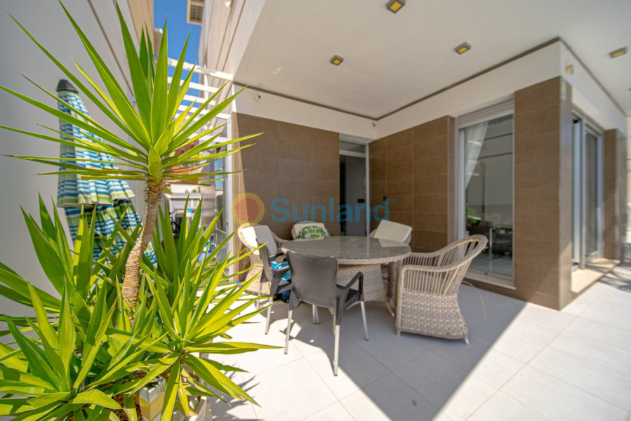 Resale - Villa - Orihuela Costa - Lomas De Cabo Roig