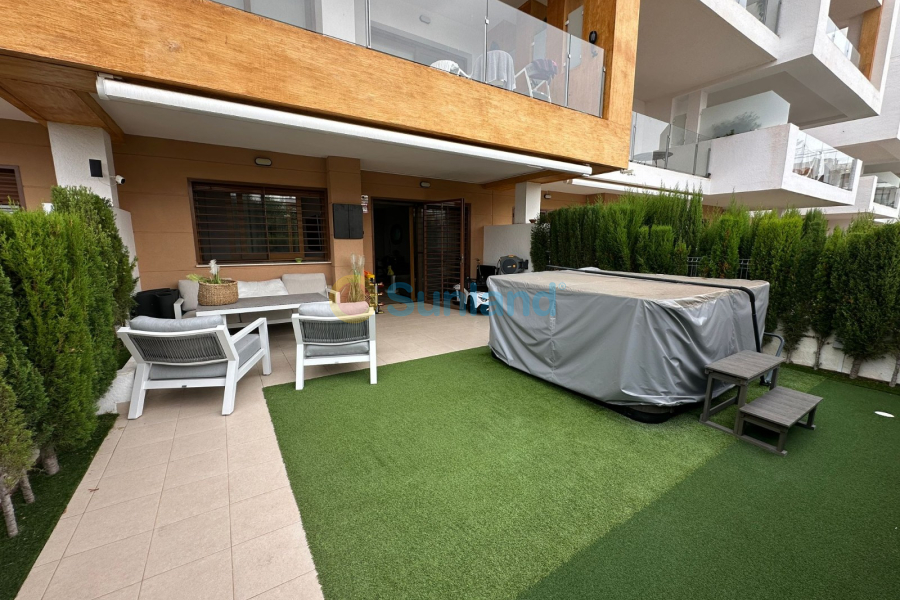 Resale - Apartment - Orihuela Costa - Los Dolses