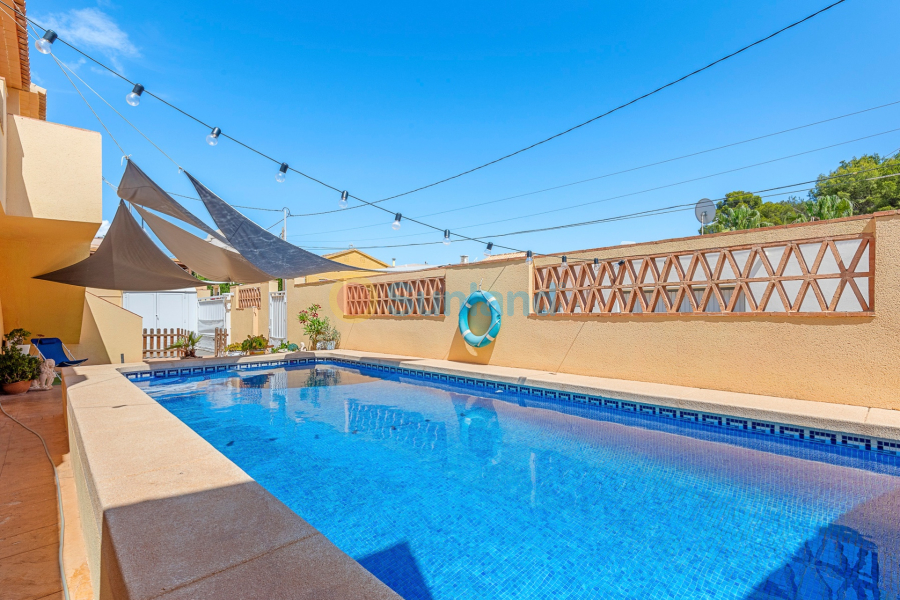 Resale - Villa - Alfas del Pi - Alfas Del Pi