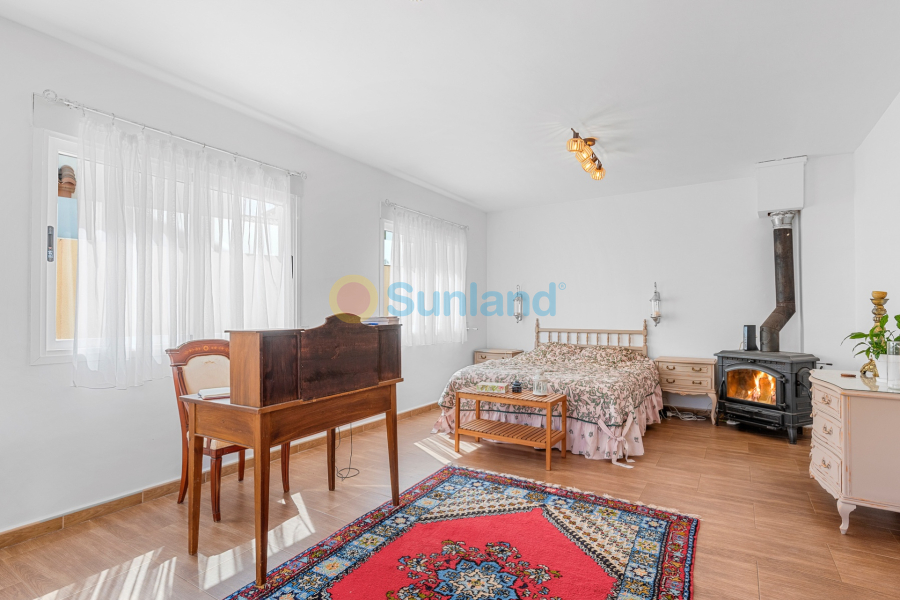 Resale - Villa - Alfas del Pi - Alfas Del Pi