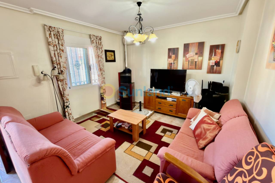 Вторичка - Bилла - Guardamar del Segura - El Raso