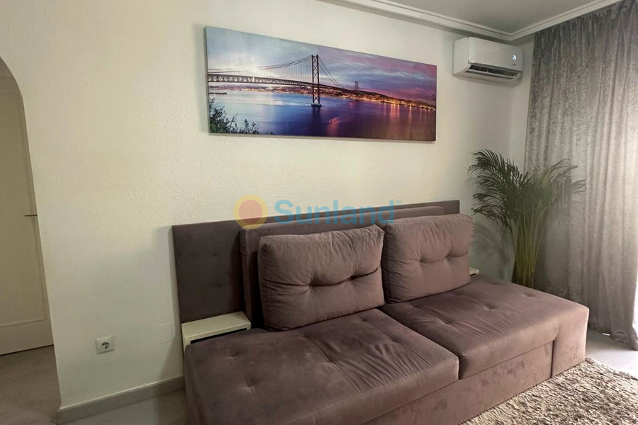 Resale - Apartment - Torrevieja - 