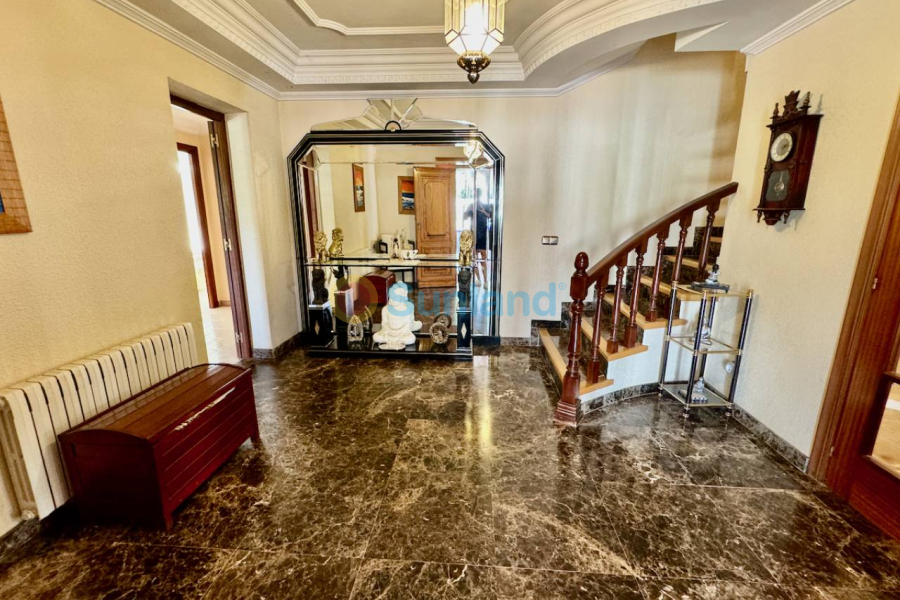 Segunda mano - Country house - Castalla