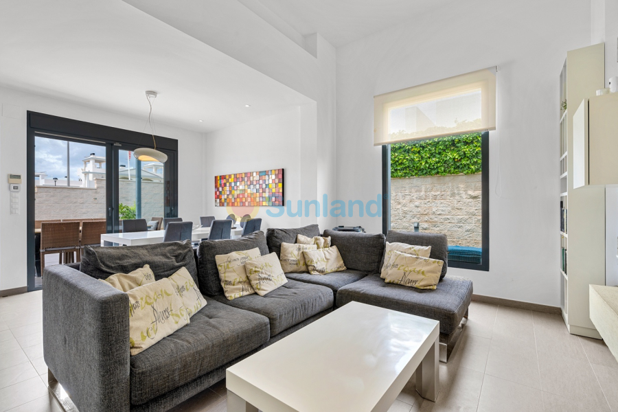 Resale - Villa - Ciudad Quesada - Rojales - Rojales