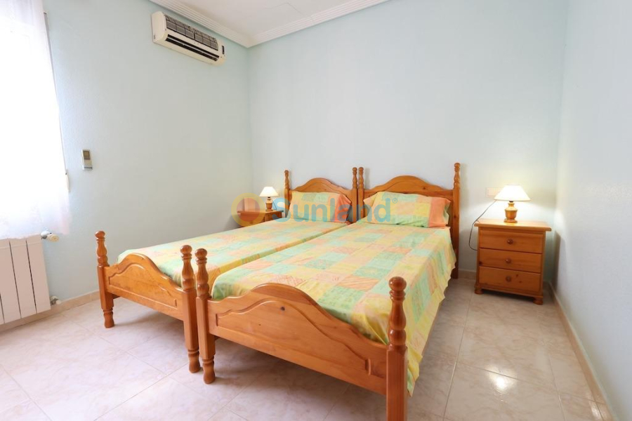 Segunda mano - V - Orihuela Costa - Los Balcones