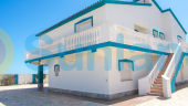 Resale - Villa - La Manga del Mar Menor - 