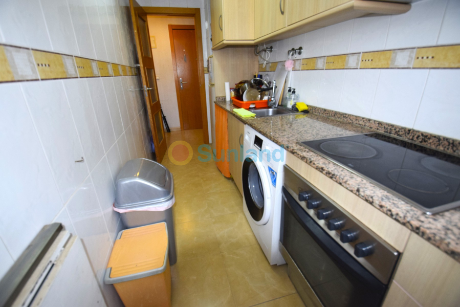 Segunda mano - Apartamento - Guardamar del Segura - Plaza Porticada