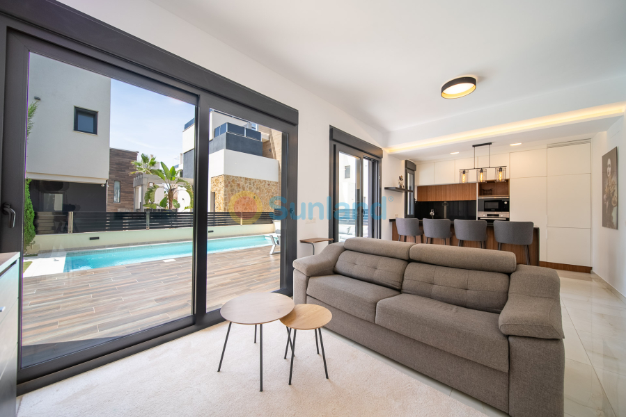 Använda fastigheter - Villa - Orihuela Costa - Lomas De Cabo Roig