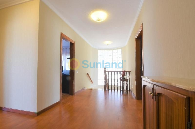 Segunda mano - Chalet - Ciudad Quesada