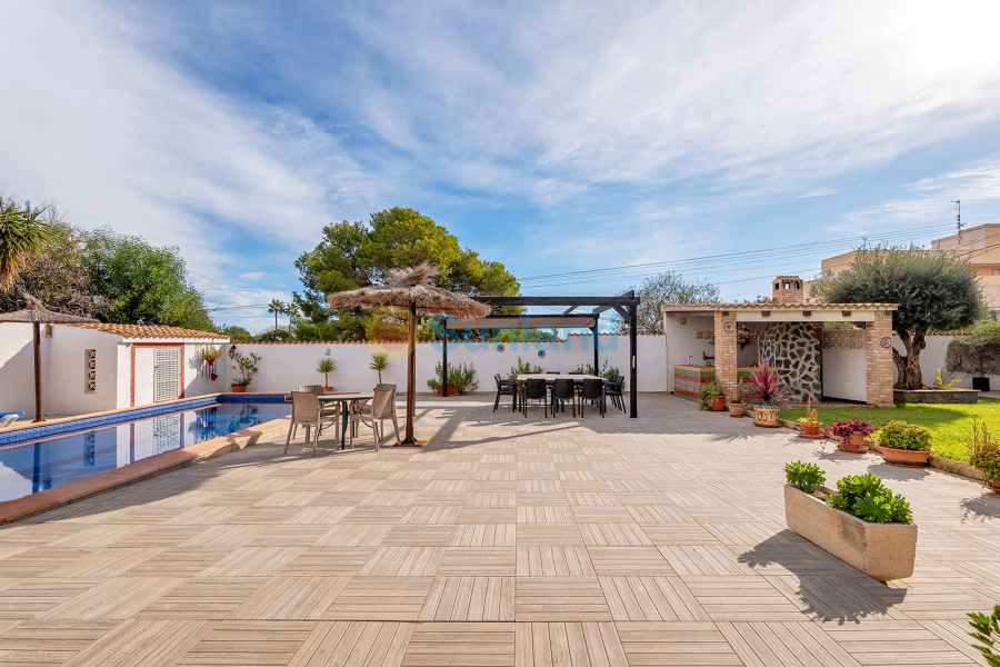 Använda fastigheter - Villa - Orihuela Costa - Lomas De Cabo Roig