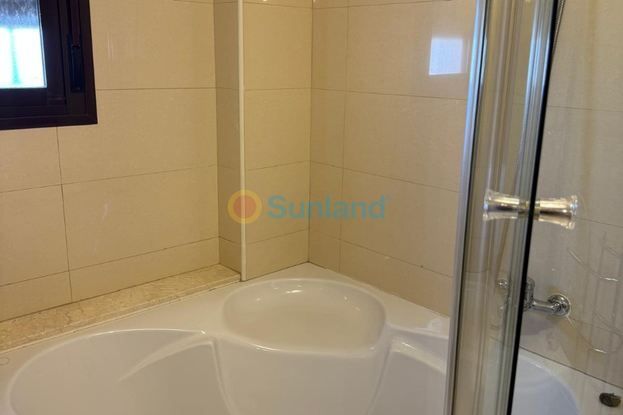 Вторичка - Bилла - Ciudad Quesada - Rojales