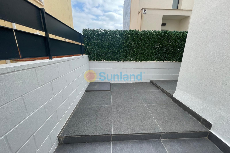 Använda fastigheter - Villa - Orihuela Costa - Villamartin