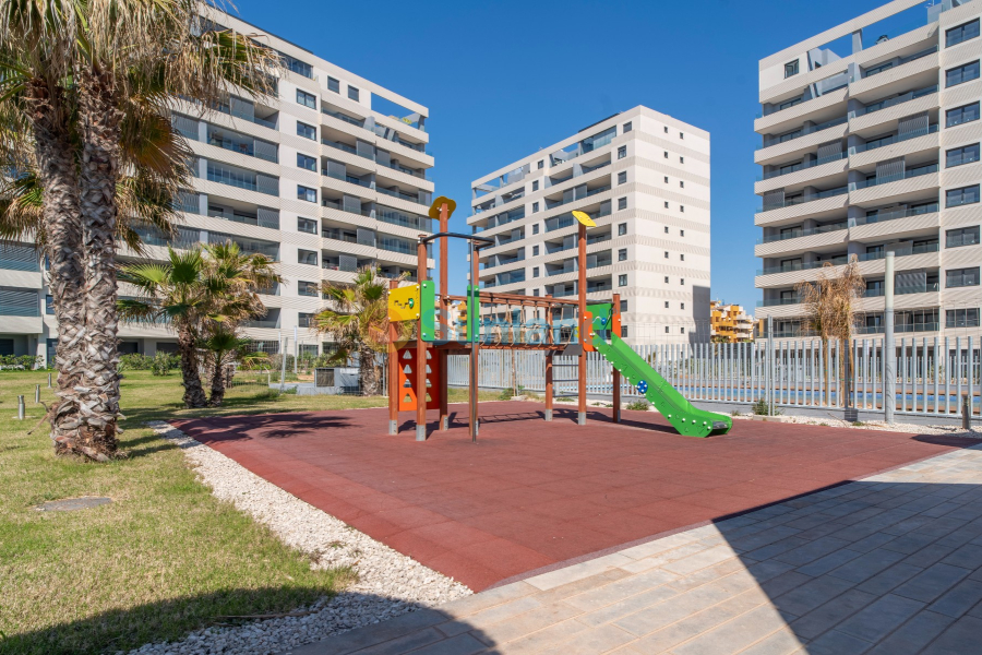 Resale - Apartment - Torrevieja - Punta Prima