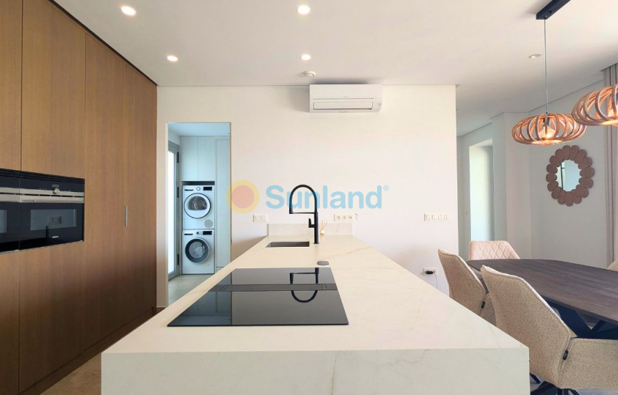 Resale - Detached Villa - Benijofar