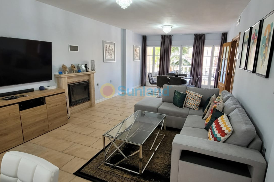 Använda fastigheter - Villa - Almoradí - Almoradi